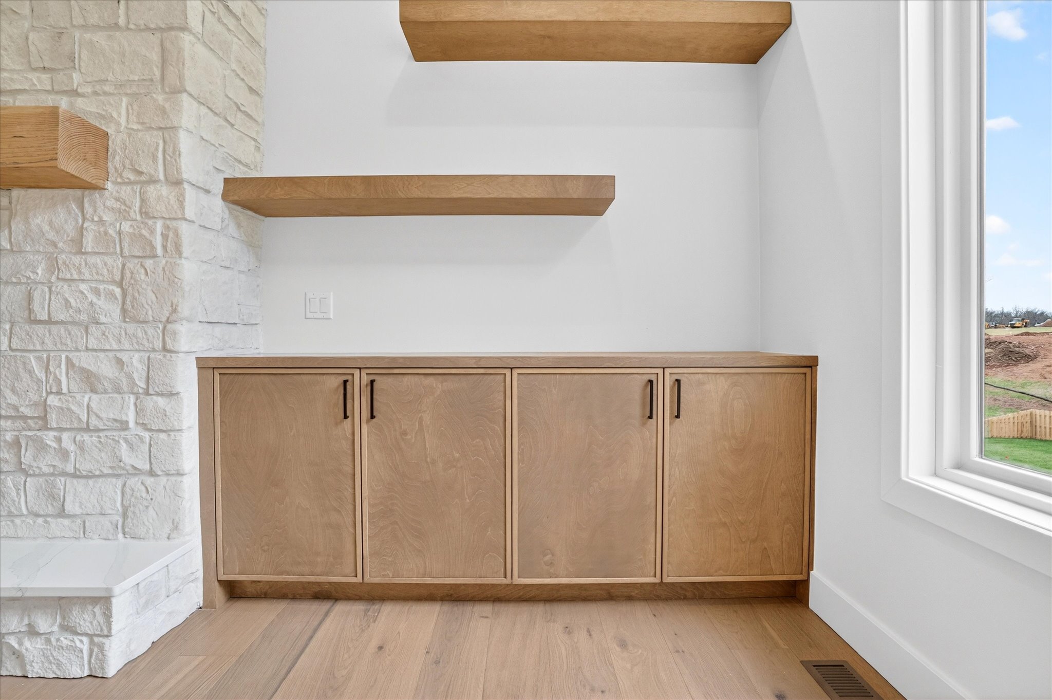 Custom woodwork detail - Millwood Cabinetry