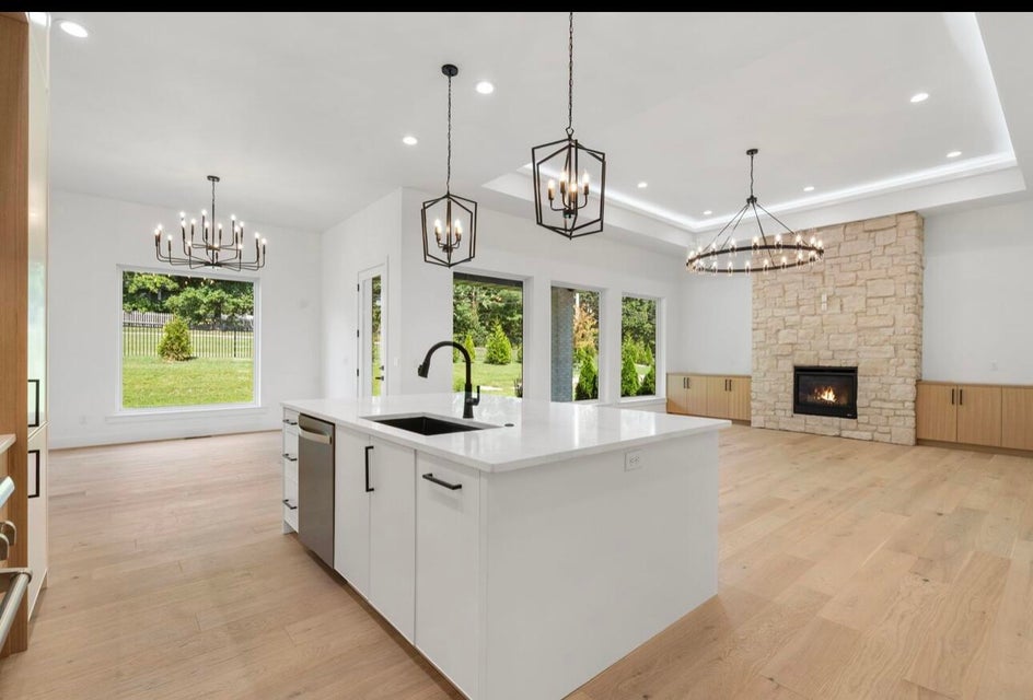 Contemporary Kitchen Remodel by MILLWOOD CABINETS project photo